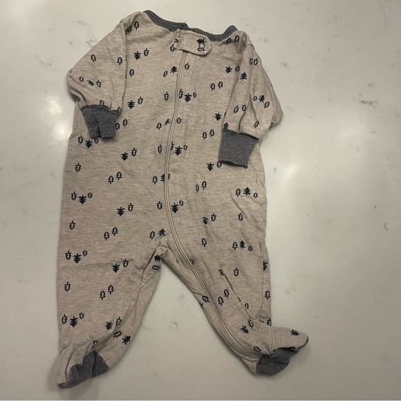 Newborn size bundle - Picture 12 of 16